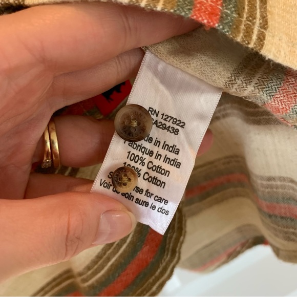 Mountain Khakis Shirt Classic Fit Button Down Southwestern Stripe Cotton Size L - Picture 8 of 9